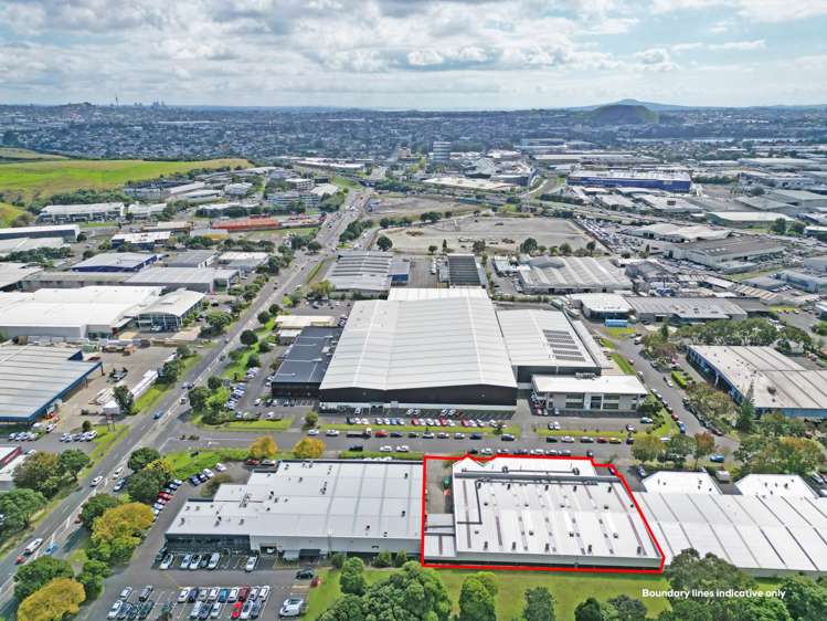 Unit B/2 George Bourke Drive Mt Wellington_3