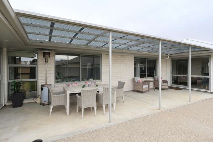 16 Northside Drive Waikiwi_24