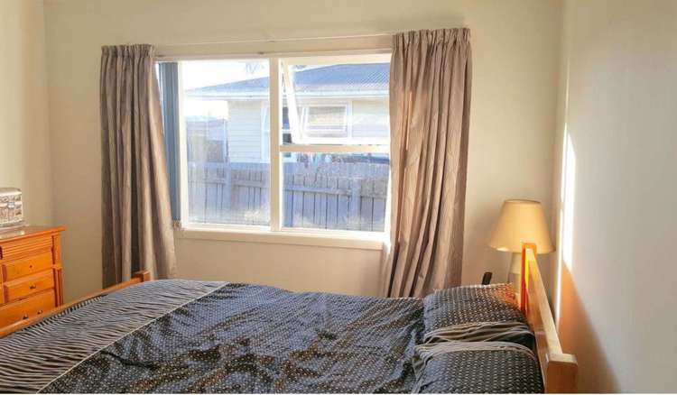 113 Tidal Road Mangere_3