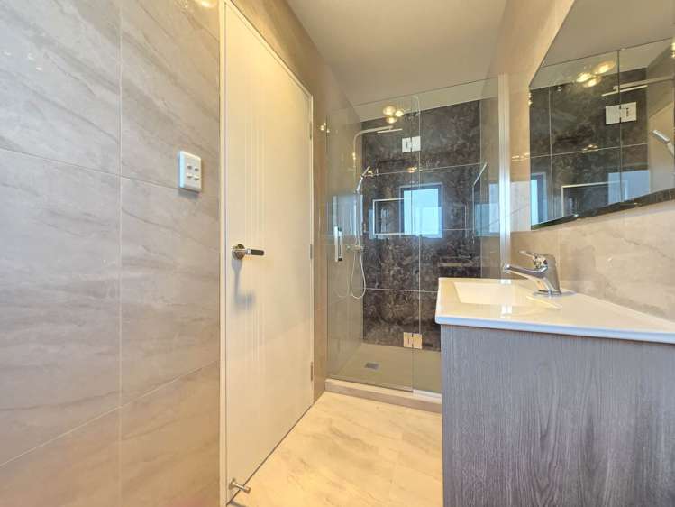 10D White Road Manurewa_12