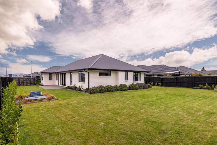 17 Owen Drive Darfield_8