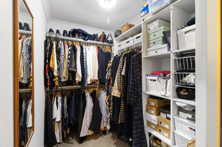 21 Liberty Grove Kelvin Grove_23