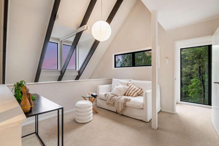 35 Pluto Place Beach Haven_17