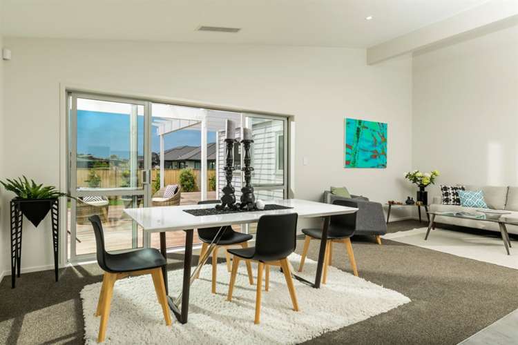 8 Sir Lincoln Drive Kumeu_5