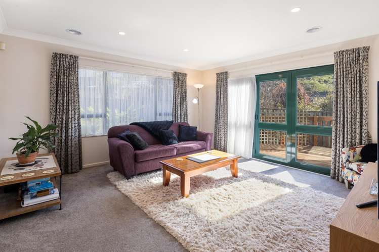 5 Ridley Green Churton Park_7