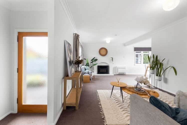 17 Veronica Avenue Marewa_11