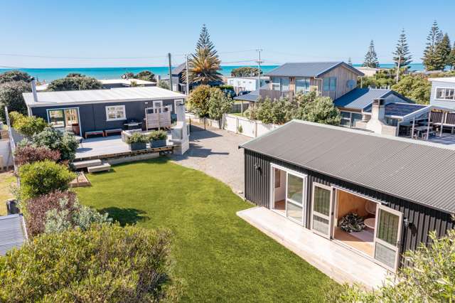 58 Blue Pacific Parade Riversdale Beach_1