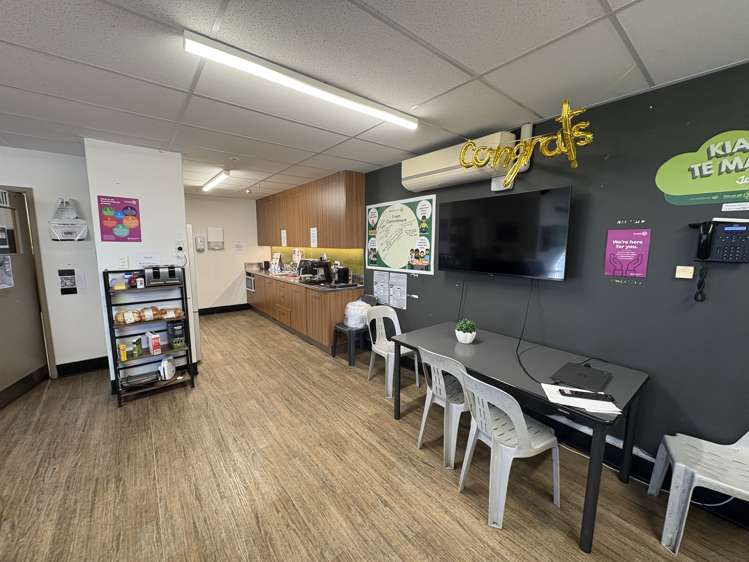 19-29 Donovan Street Blockhouse Bay_8