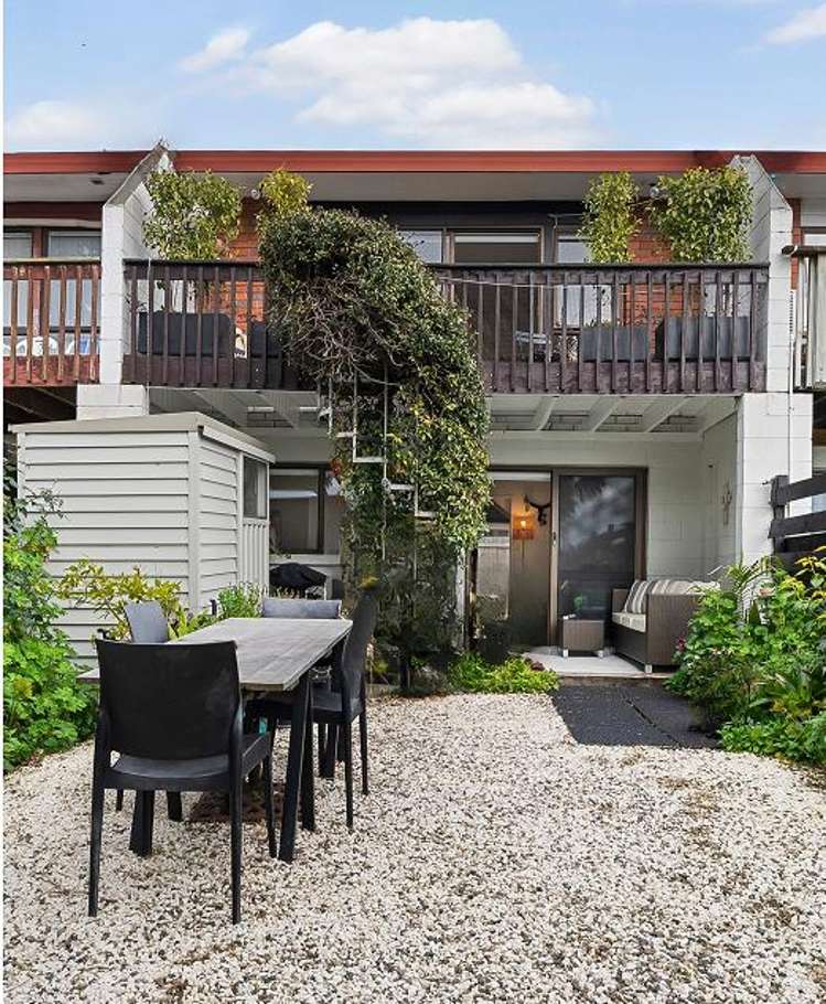 3/2B Jarman Road_0