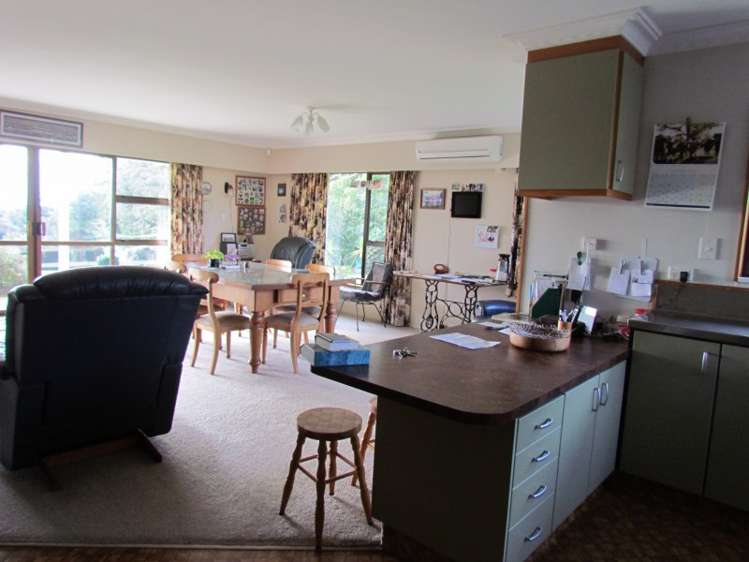 402 Youngson Road Whakamarama_16