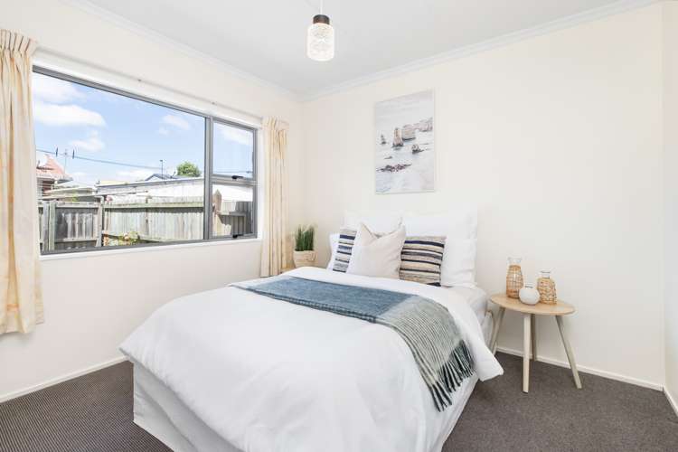 4/68 Trafalgar Street Saint Albans_11