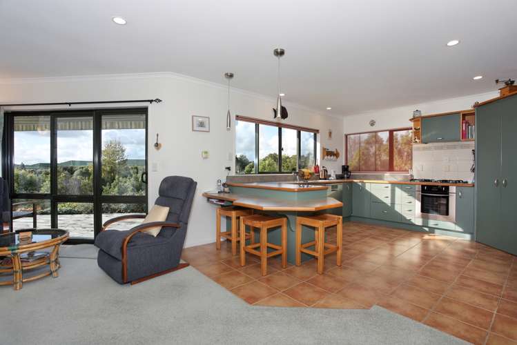 149 Summerhill Drive Fitzherbert_2