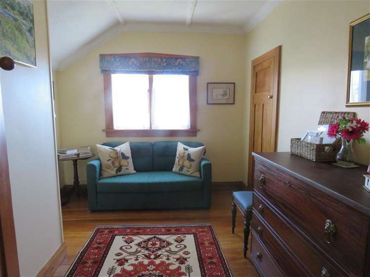 41 Barrett Street Westown_11