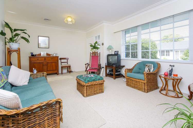 2/10 Alana Place Mount Wellington_9