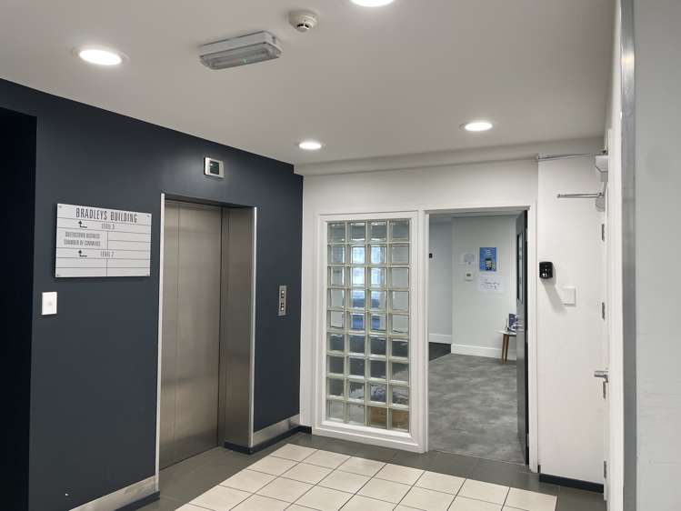 19 Rees Street Queenstown_8