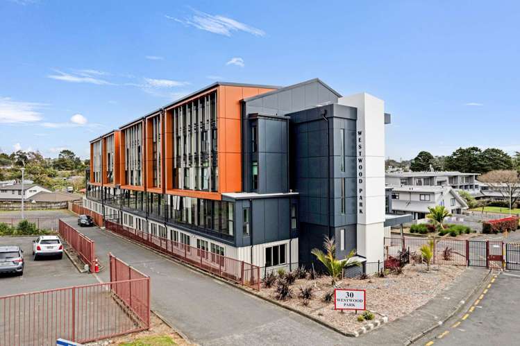 1E/30 Westward Ho Glen Eden_11