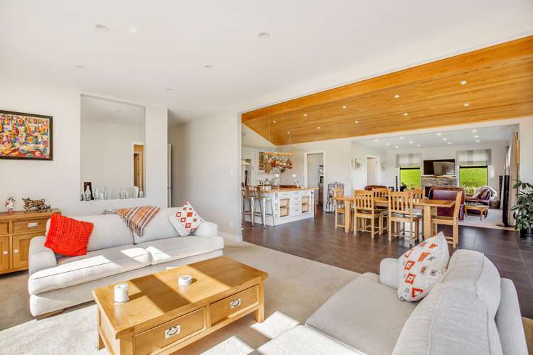 150 White Road Hunua_6