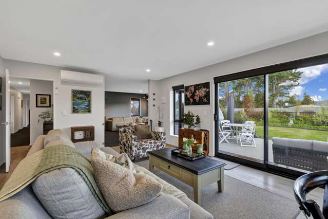 3 Cox Lane Amberley_3