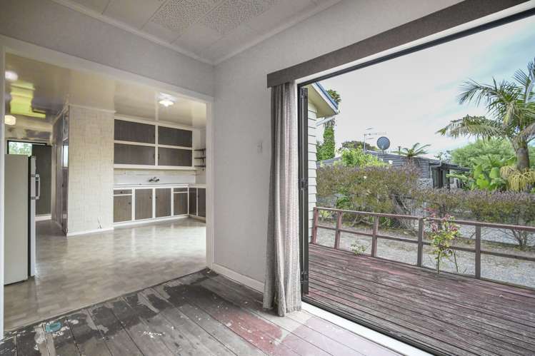 11 Grove Road Haumoana_1