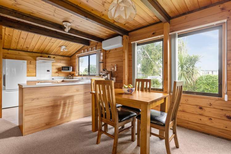 19 Valerie Street Clive_5