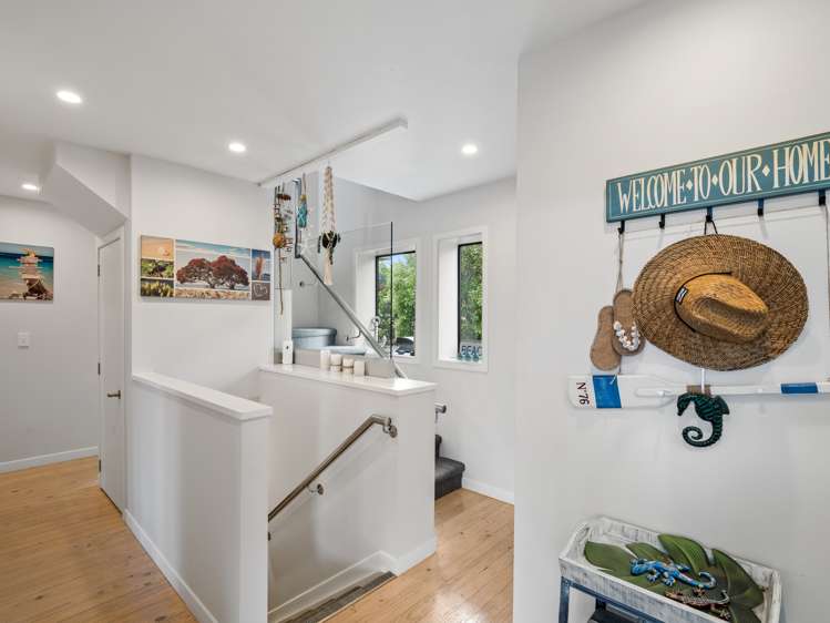 16 Okura River Road Okura_12