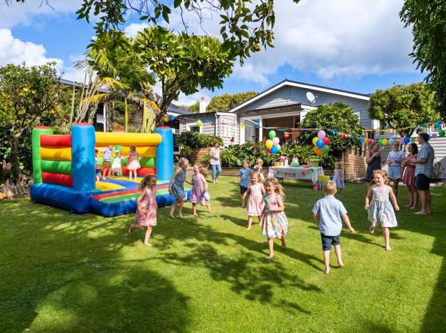 19 Rossgrove Terrace Mount Albert_1