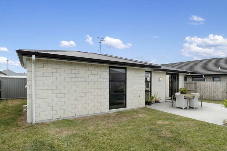 18 Tuaia Street Pyes Pa_17