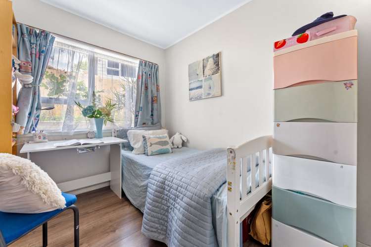 2/7 Cairngorm Place Highland Park_16