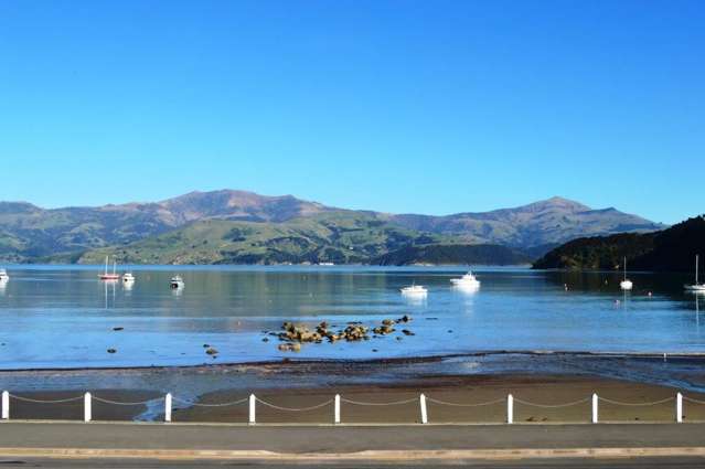 3b Beach Road Akaroa_2