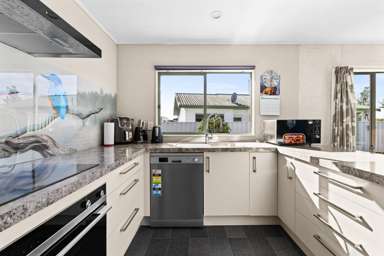 2/15 Burness Road_4