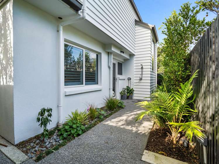 140B Marine Parade Mt Maunganui_17