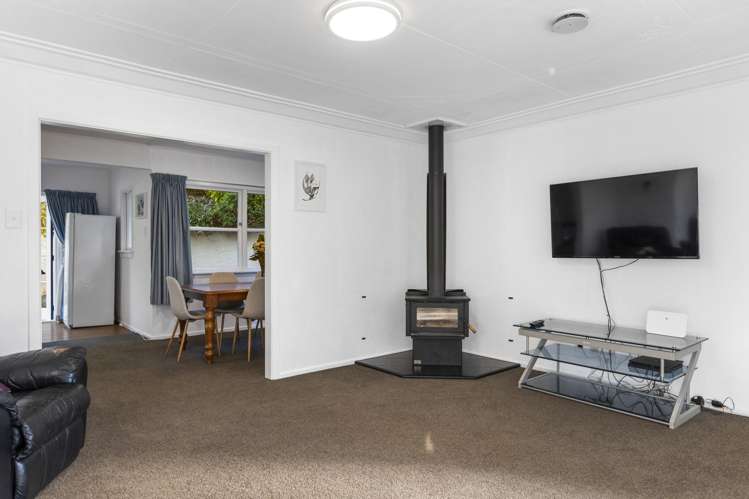 8 & 10 Gannet Lane Saint Leonards_6