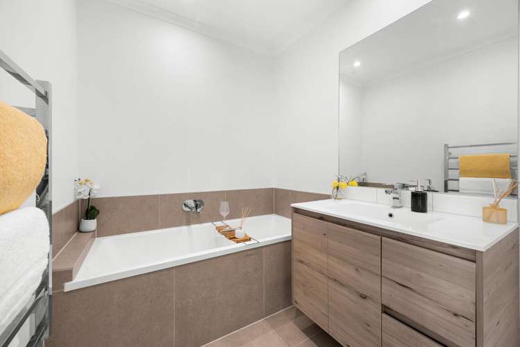 7 Pukewhero Rise Westgate_18