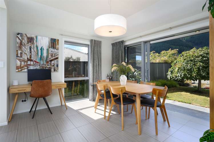 85 Sanctuary Drive Stoke_7