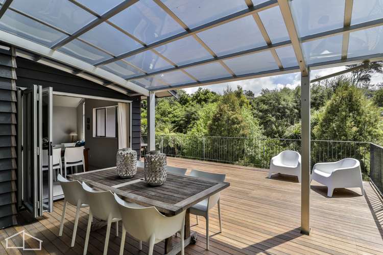 57 Staincross Street Green Bay_16