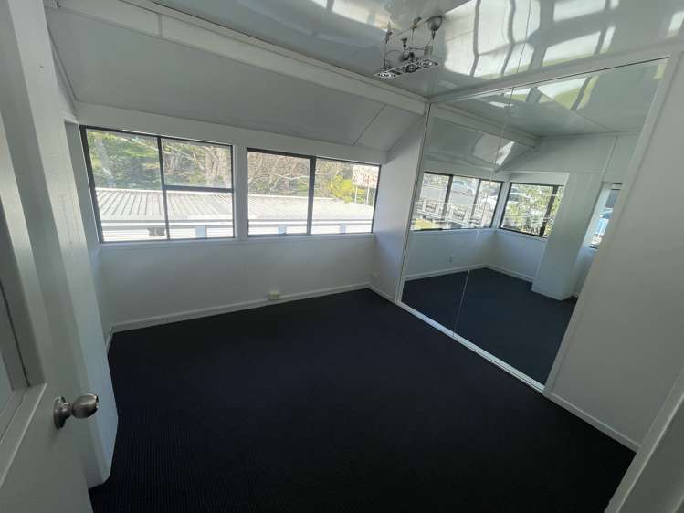 8/38 Parkway Drive Albany_5