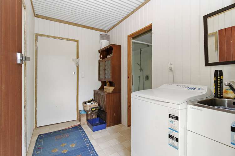 100 Rahiri Road Rotoorangi_28