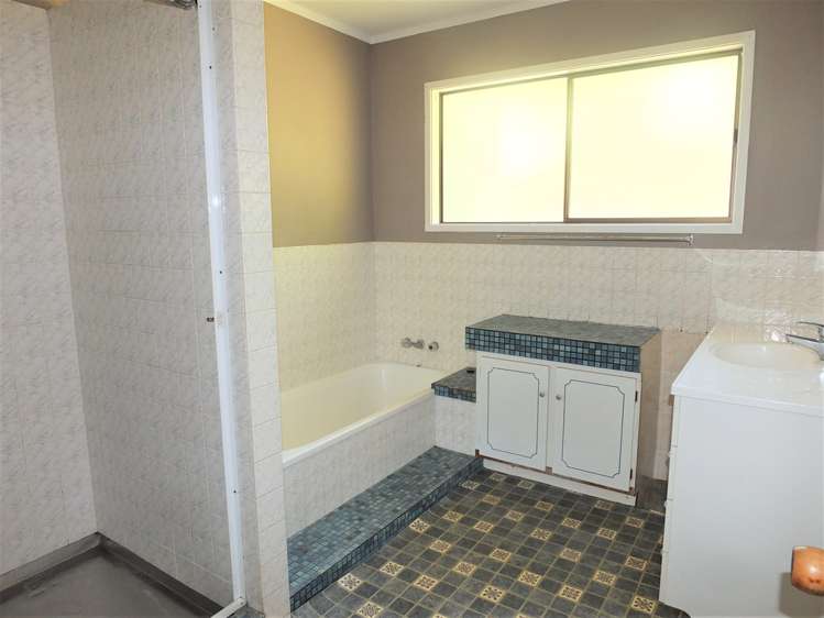 2/52 Hilltop Avenue Morningside_8