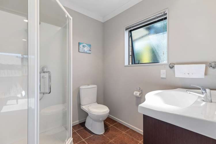 15 Emmerdale Place Ohauiti_11