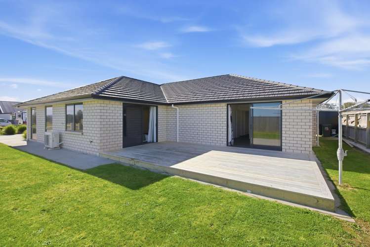 9 Pukatea Street Hawera_26