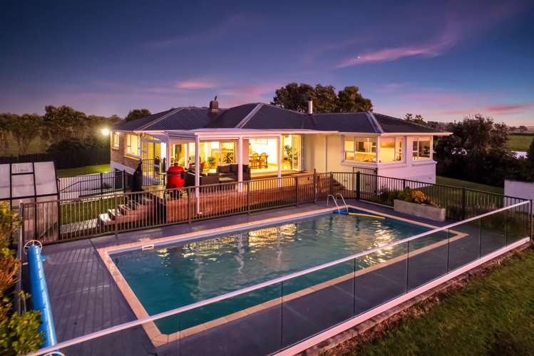 255 Kaihihi Road Okato_3