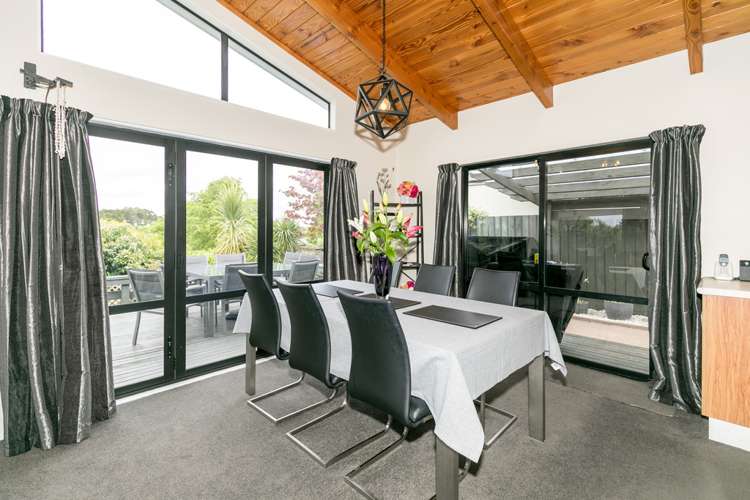 30 Lansdowne Crescent Glenview_6