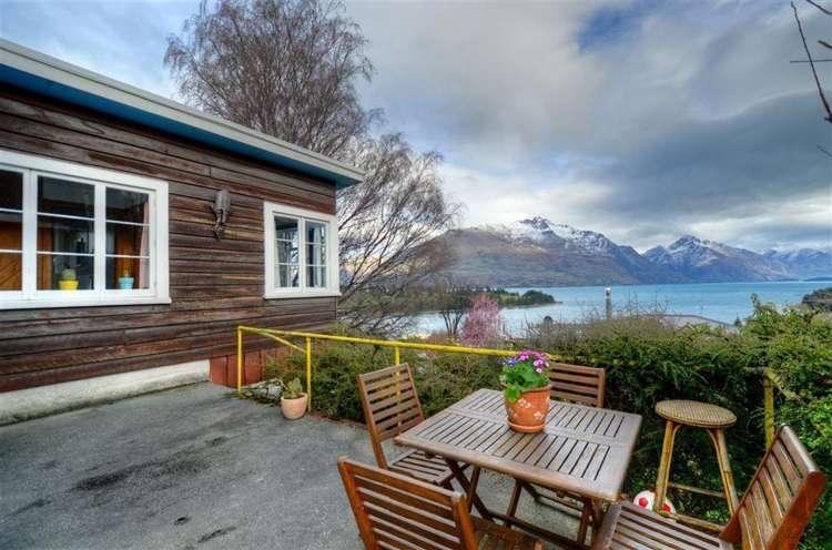 32 Suburb Street Queenstown_8