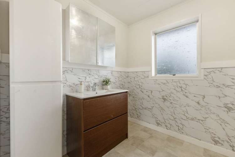 92 Kayes Road Pukekohe_10