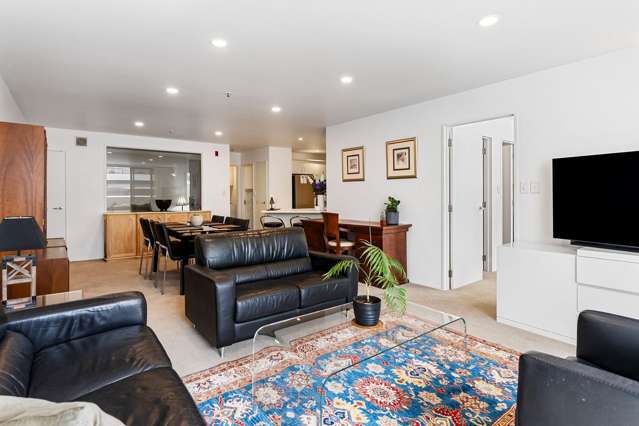 1I/175 Hurstmere Road Takapuna_1