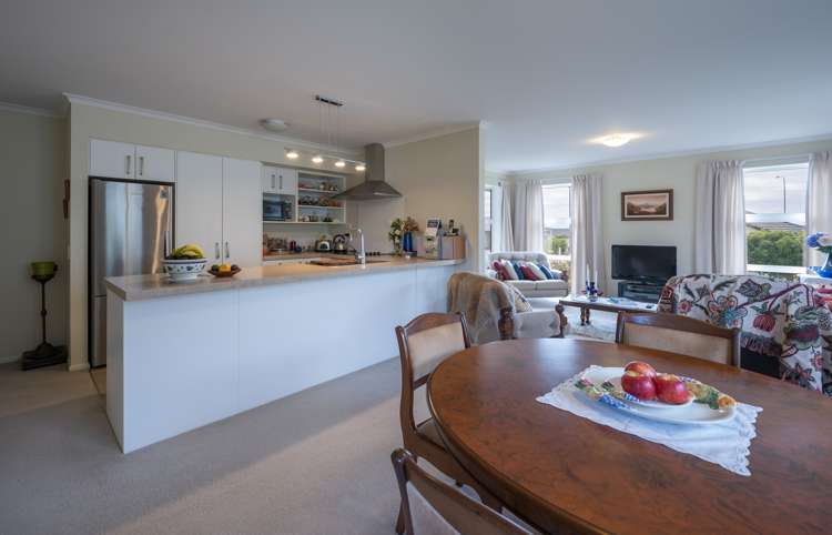 7 Melfield Place Richmond_4