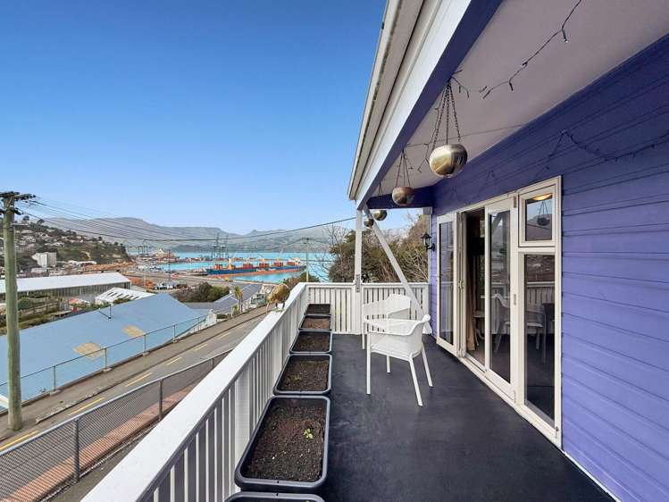 1 Hawkhurst Road Lyttelton_11