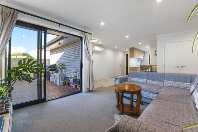 9B Hollinbrigg Place Manurewa_4