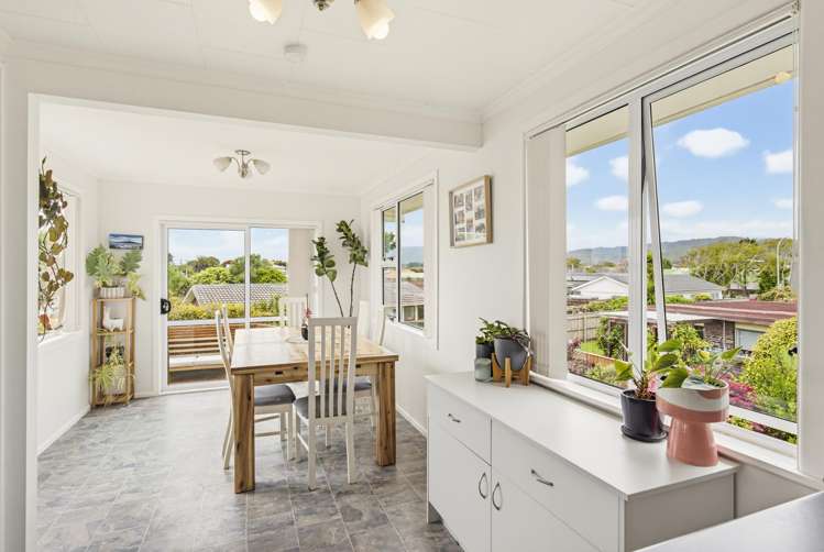 22 Gray Avenue Paraparaumu Beach_15