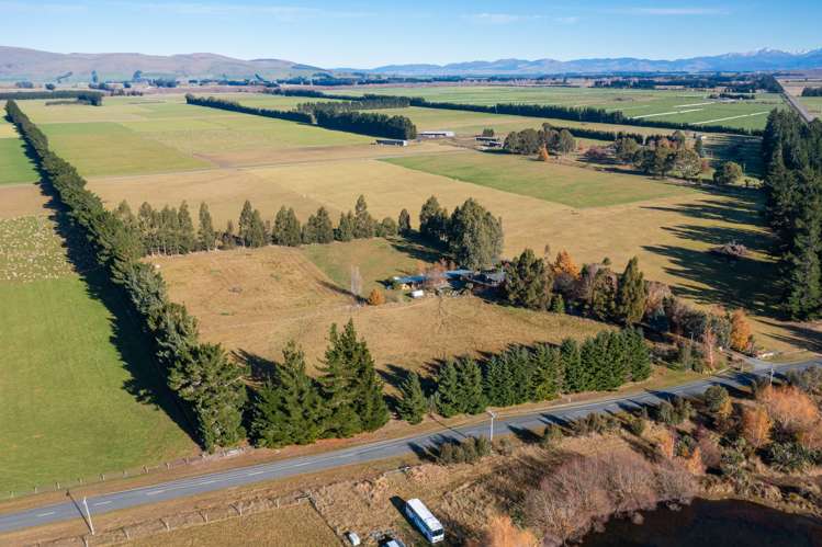 1015 Ellis Road Te Anau Surrounds_35